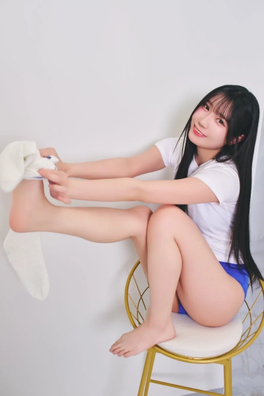 苗加結菜さんのグラビアイメージ