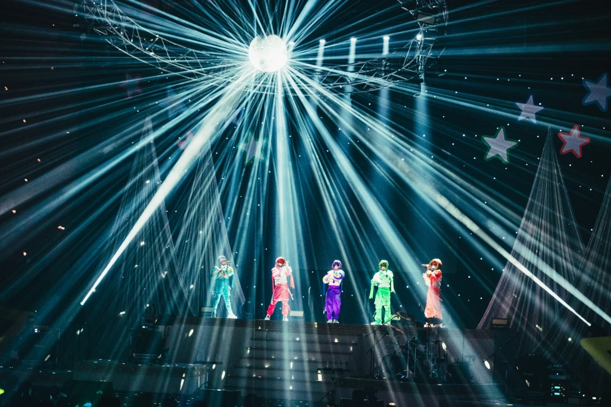 ライブでのパフォーマンス