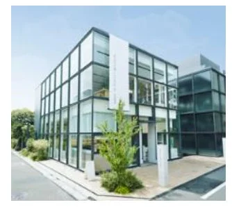 SKINCARE LOUNGE BY ORBISの店舗外観