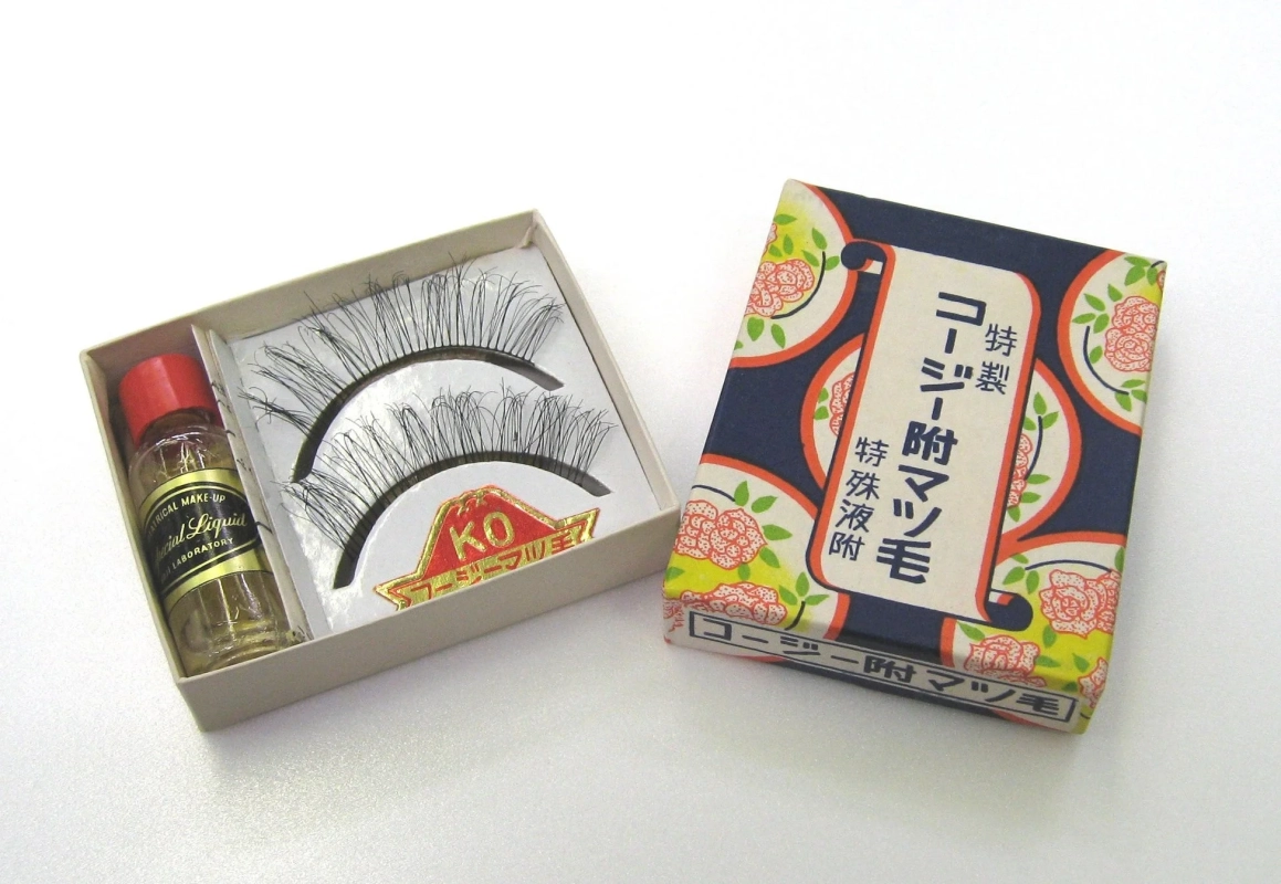 つけまつげ,化粧品,ヴィンテージ,昭和レトロ,美容,メイクアップ,アイラッシュ,接着剤,パッケージ,日本製品