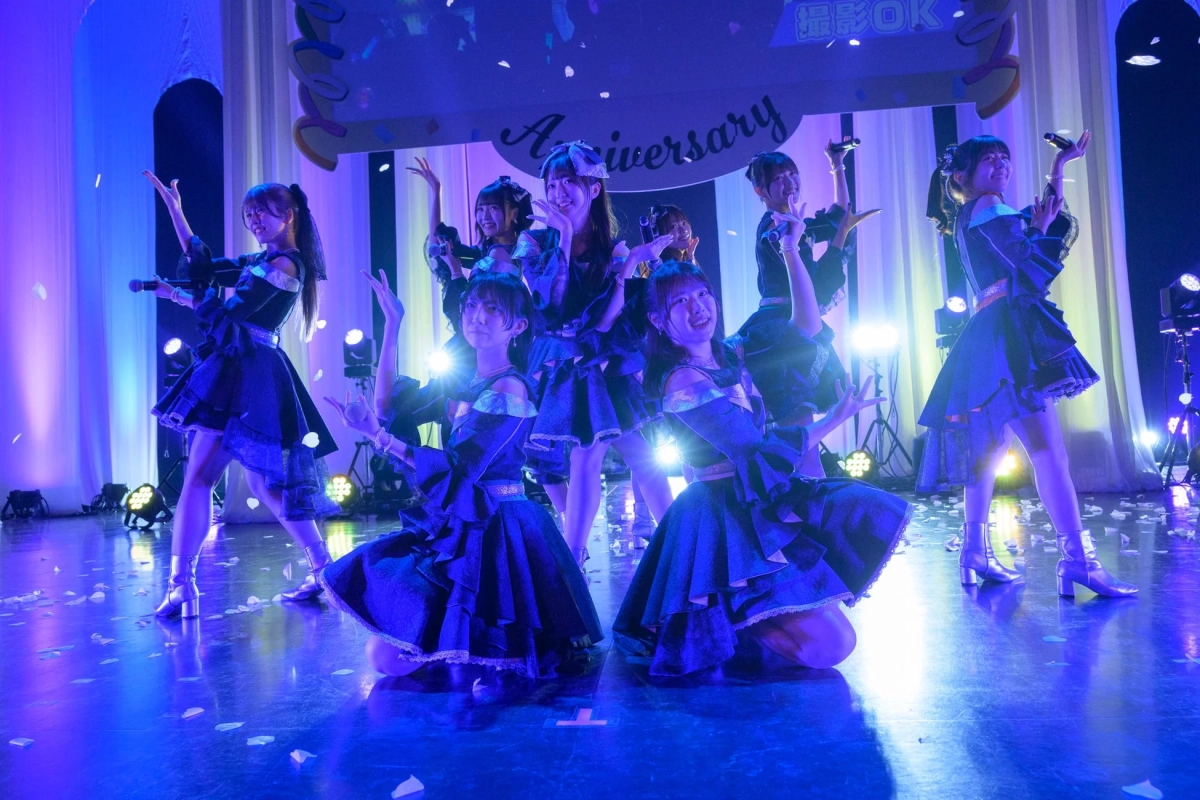 パフォーマンス中のメンバー