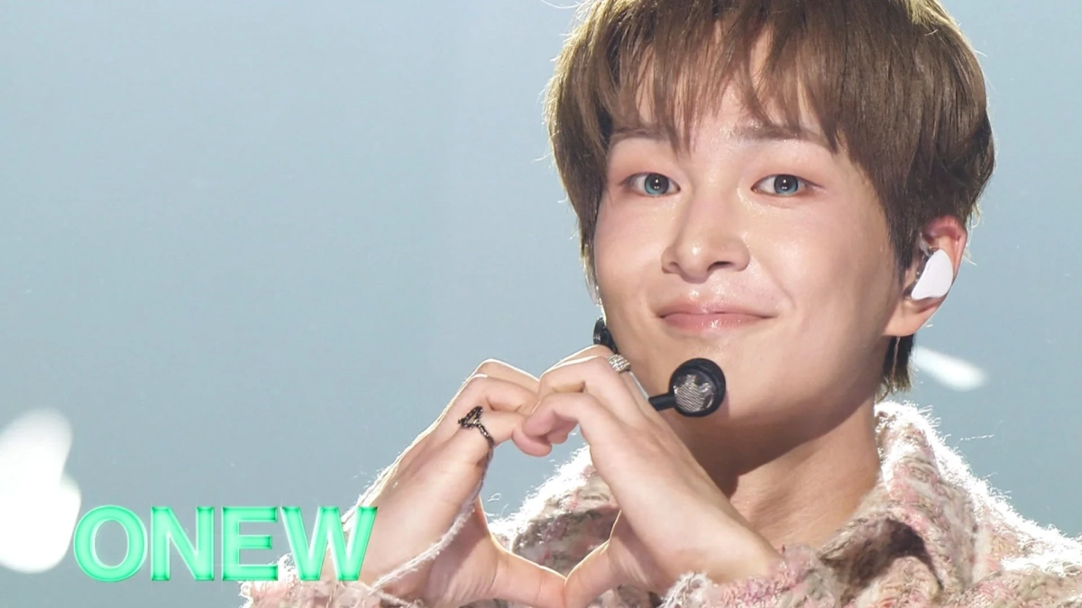 ONEWのステージパフォーマンス