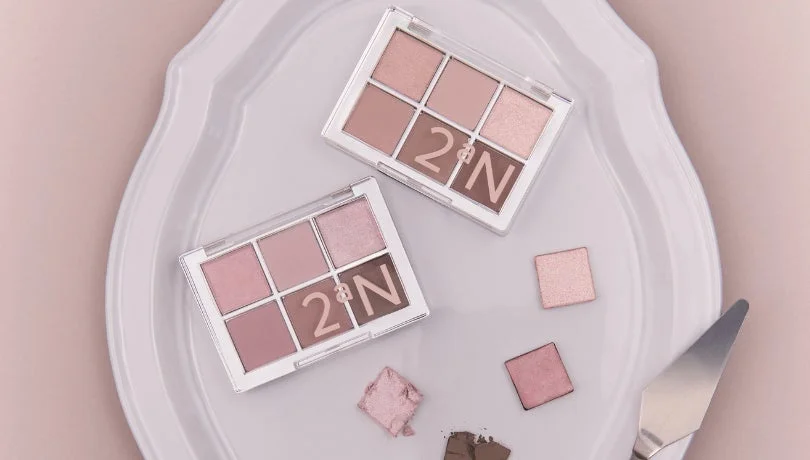 アイシャドウパレット