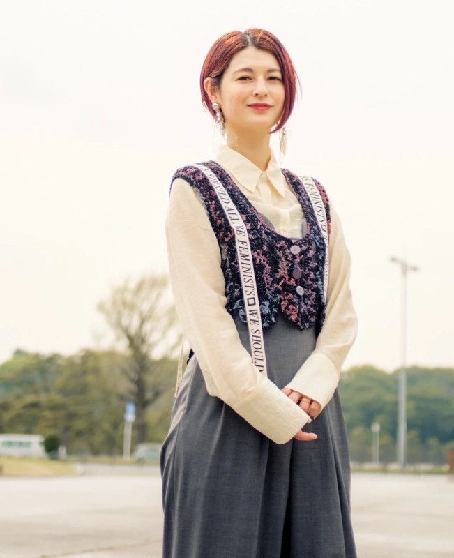 竹中夏海氏のポートレート