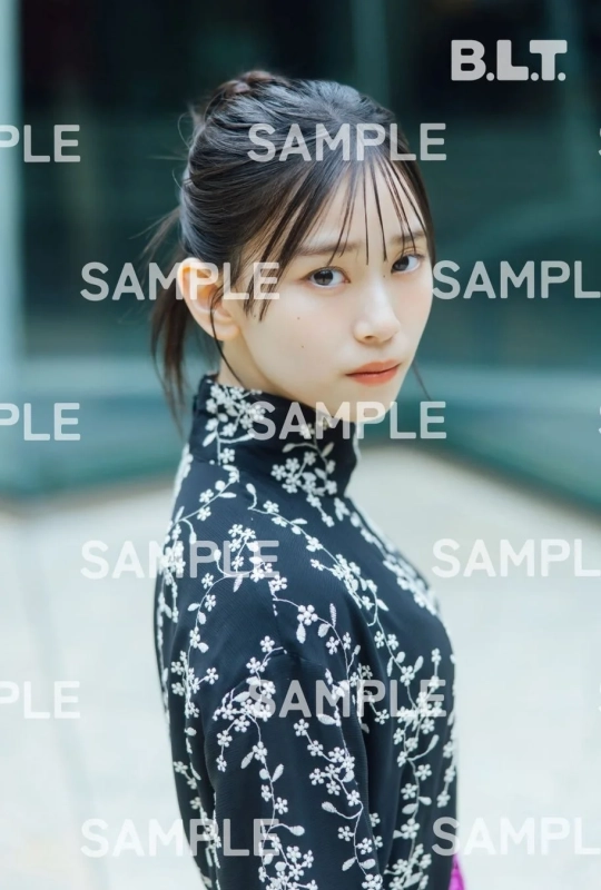 山下瞳月 ポストカードA