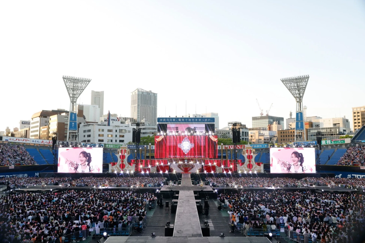 横浜スタジアムでの大規模屋外コンサート