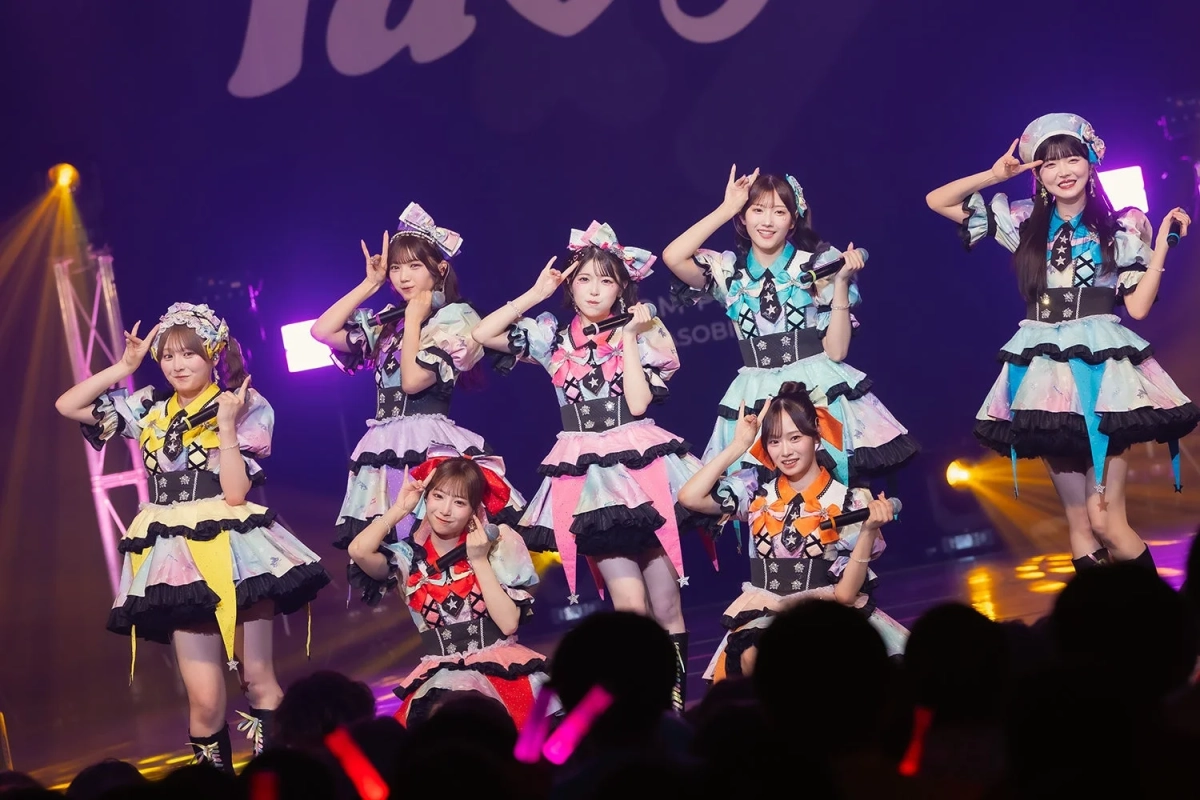 ステージ上のアイドル