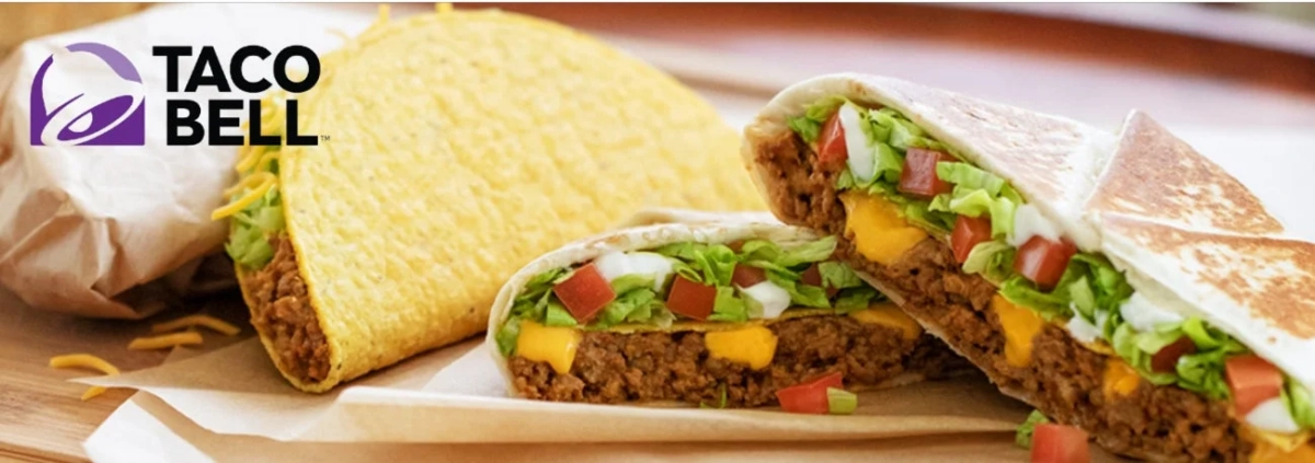 TacoBellのロゴとメニュー