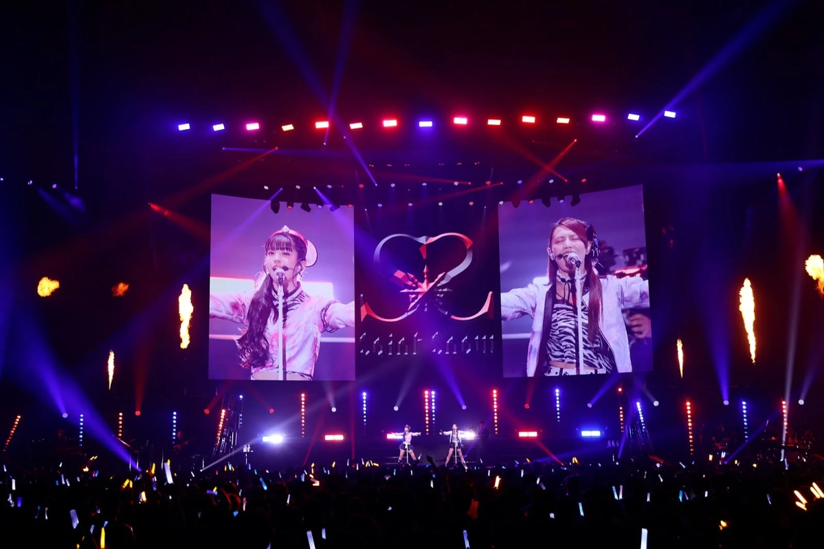 Saint Snowのライブパフォーマンス