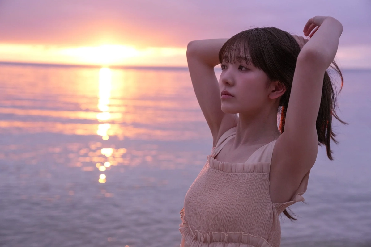 桜井えまさんの写真集先行カット