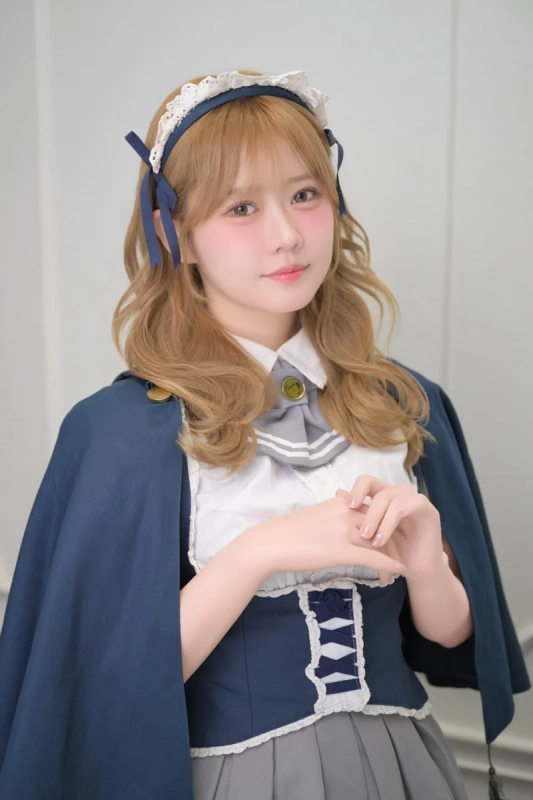 寺坂ユミ