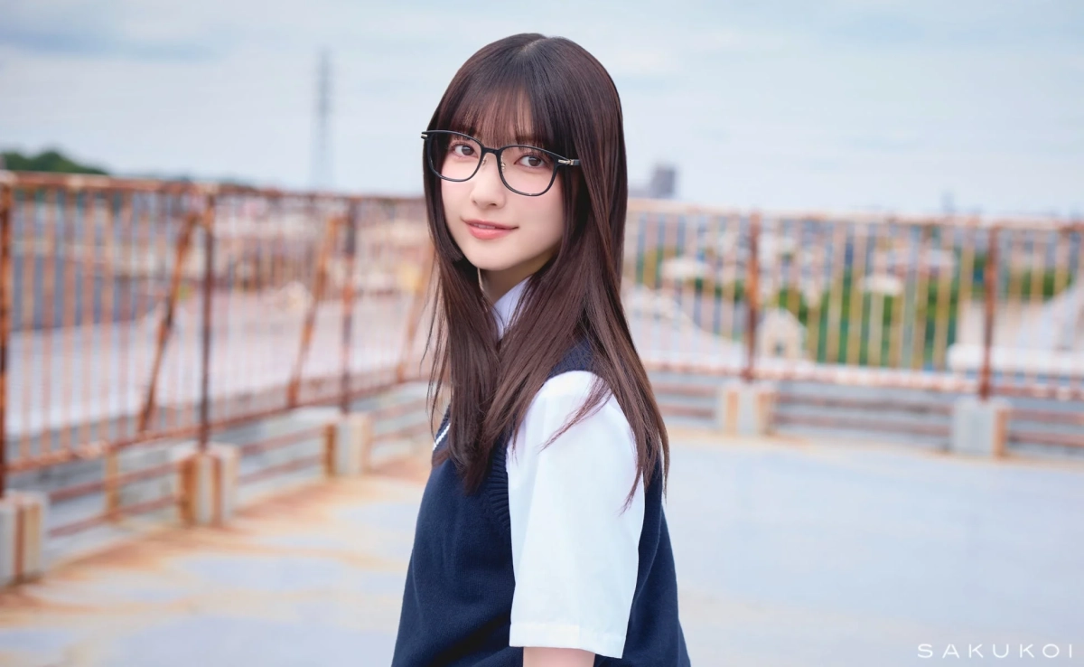 眼鏡をかけた女性のポートレート