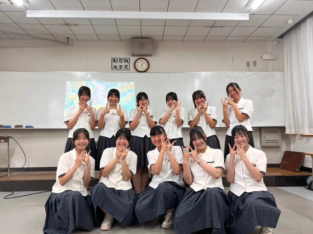生徒たちの集合写真