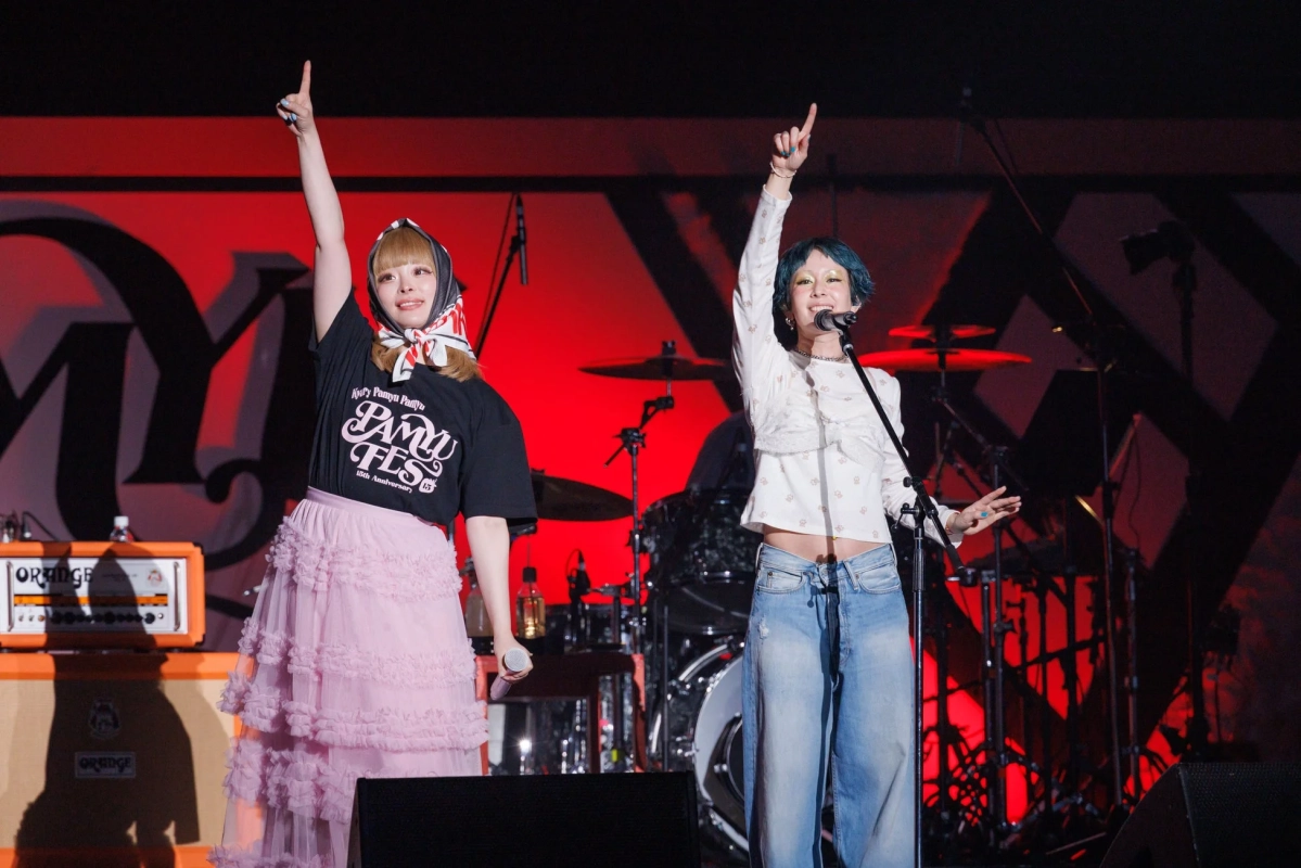 木村カエラさんときゃりーぱみゅぱみゅさんの共演
